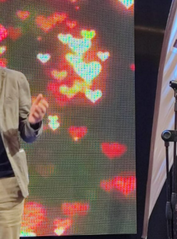 Beppe Vessicchio Beppe Vessicchio