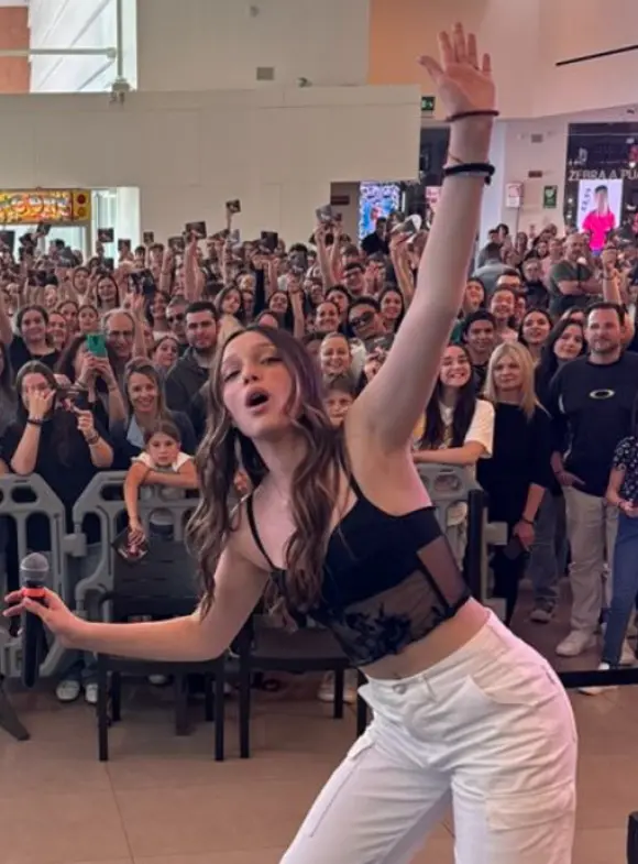 SARAH SARAH
